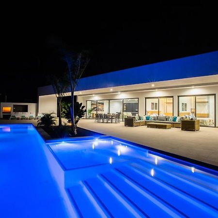 Villa Macan Teguise  Luaran gambar