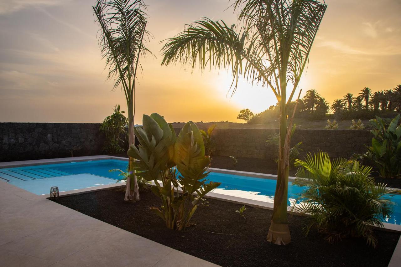 Villa Macan Teguise  Luaran gambar