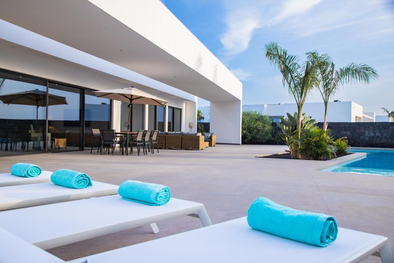Villa Macan Teguise  Luaran gambar