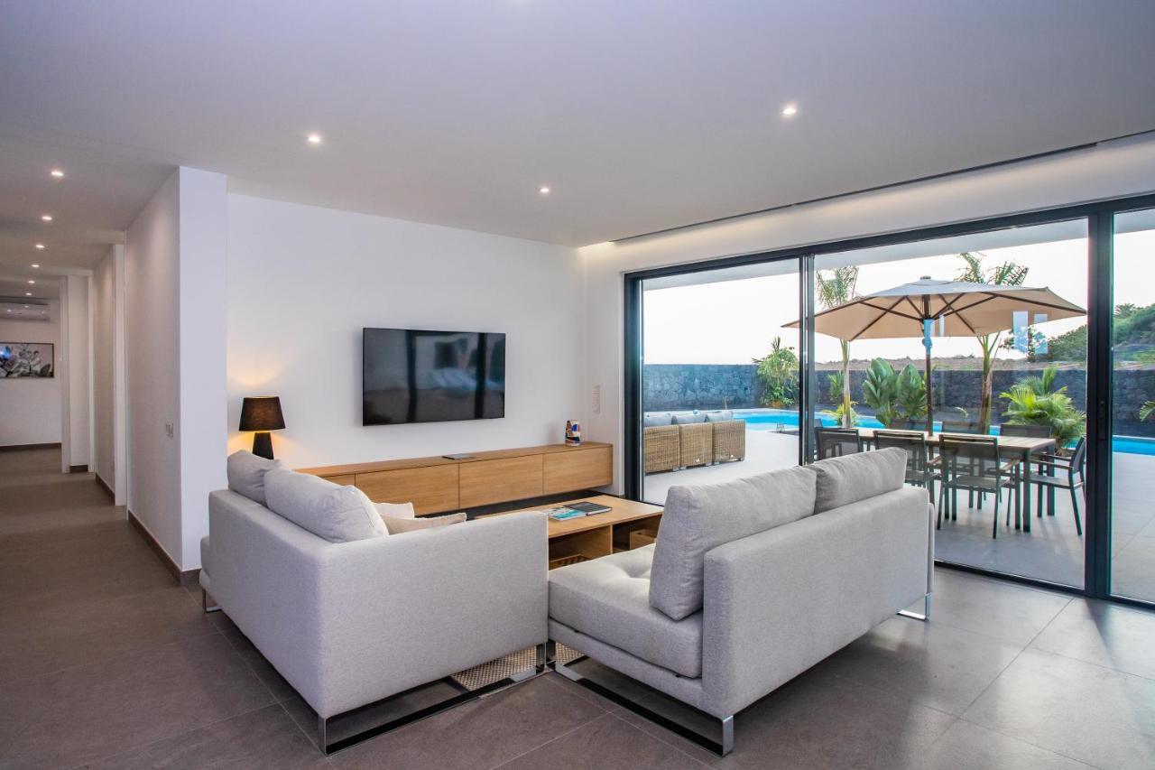 Villa Macan Teguise  Luaran gambar
